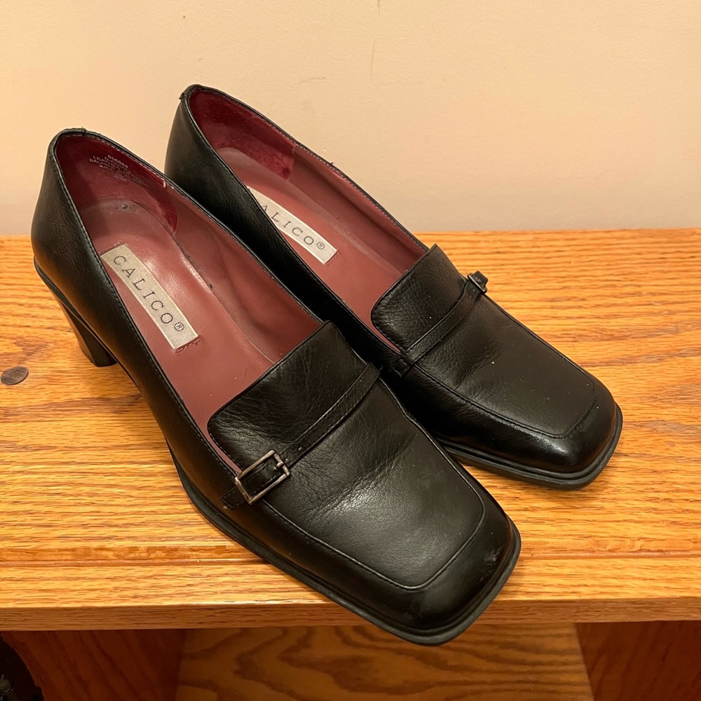 Calico dress shoes